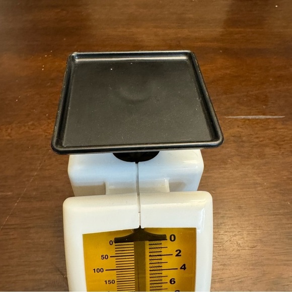 Small Plastic Kitchen Scale Vintage - Picture 14 of 14